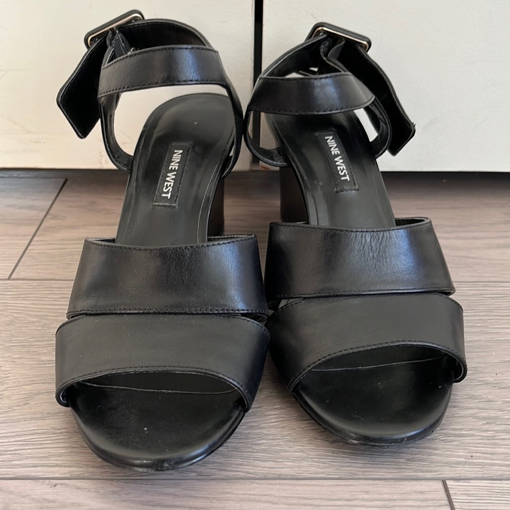 Nine West Classy Black Wedges